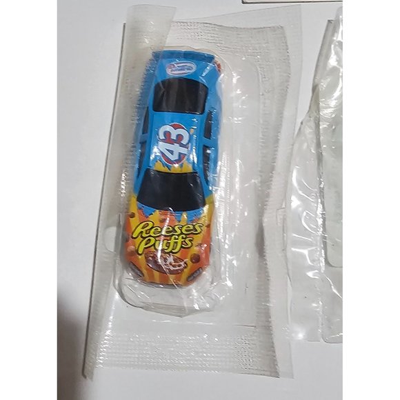 Vintage Lot of 10 Richard Petty #43 1:64 Diecast General Mills Cereal Cars Seale - Picture 9 of 11